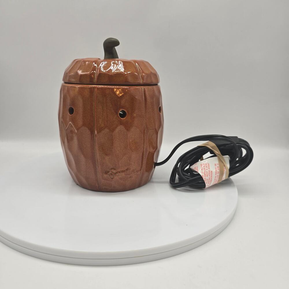 Scentsy Pumpkin Premium Mid Size Wax Warmer w/Box Orange Fall Halloween Autumn - Picture 2 of 9